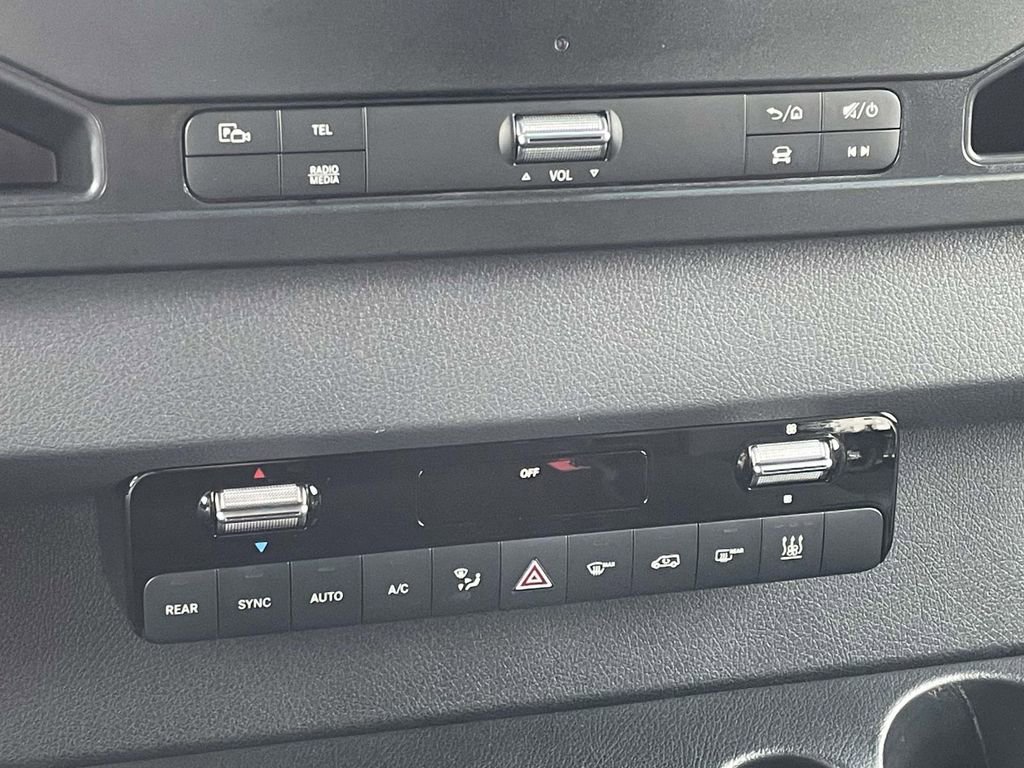 Used 2024 Mercedes-Benz Sprinter 2500 image 28