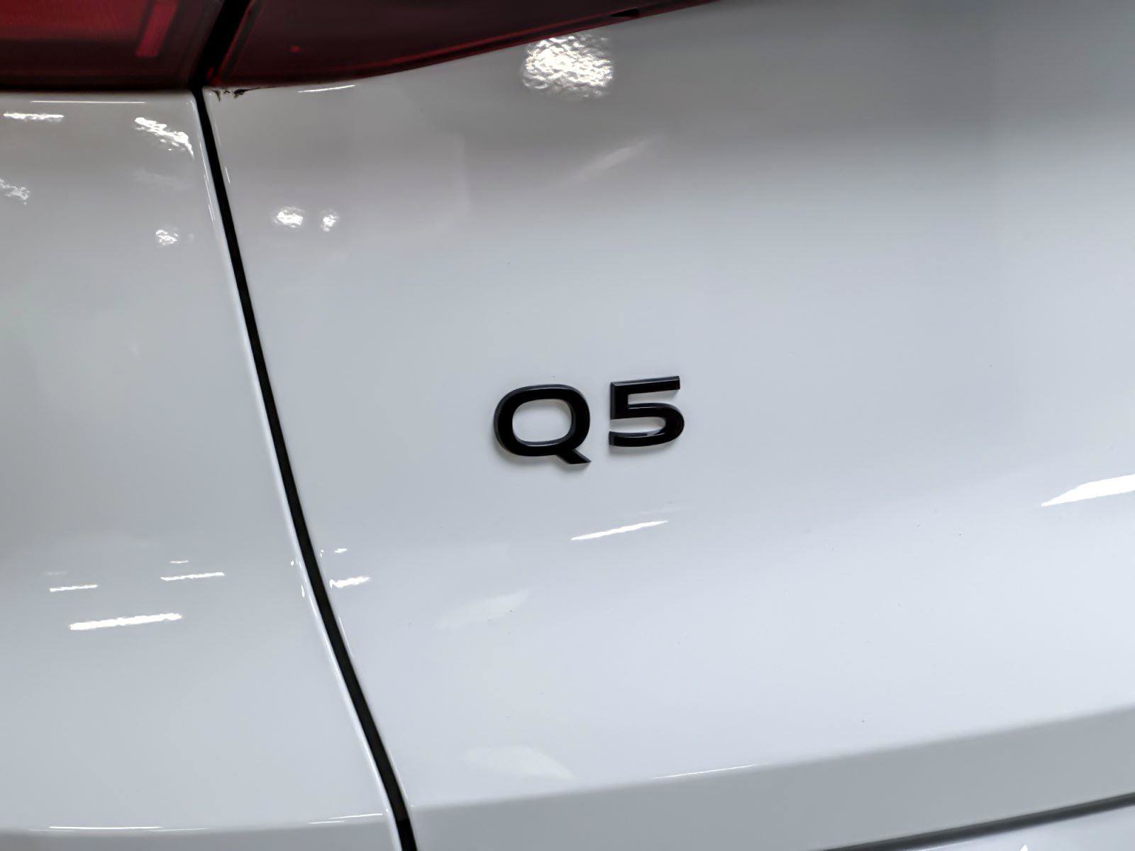 Used 2025 Audi Q5 Premium AWD/4WD image 27