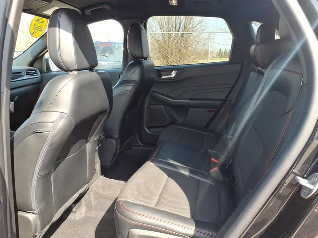 Certified 2024 Ford Escape ST-Line w/ Tech Pack #1 AWD/4WD image 10