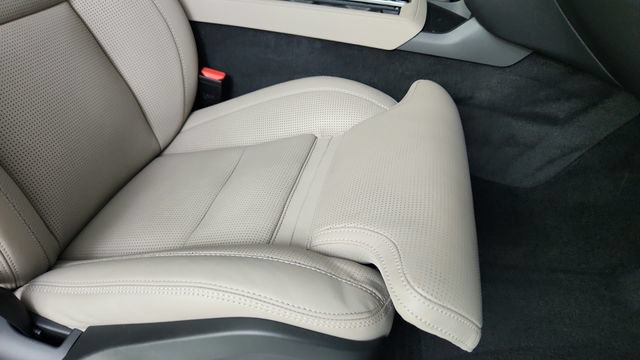 Certified 2026 Volvo XC90 B6 Ultra w/ Protection Package AWD/4WD image 40