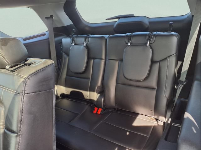 Certified 2023 Ford Explorer XLT w/ Equipment Group 202A AWD/4WD image 14