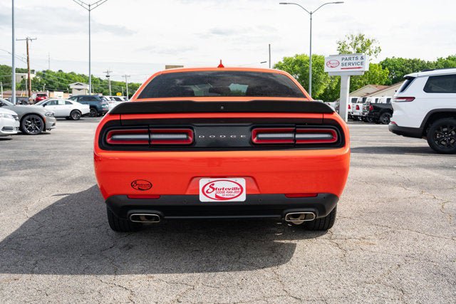 Certified 2022 Dodge Challenger GT w/ Blacktop Package RWD image 4