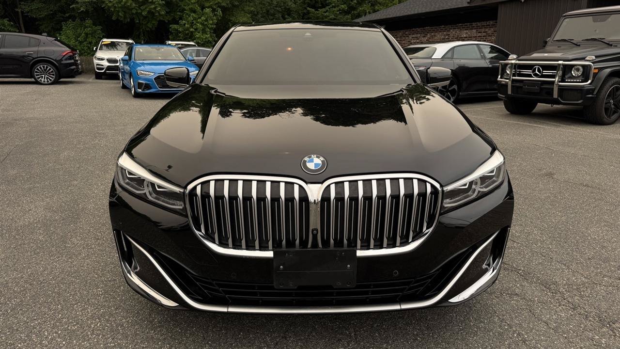 Used 2022 BMW 740i xDrive w/ Premium Package AWD/4WD image 20