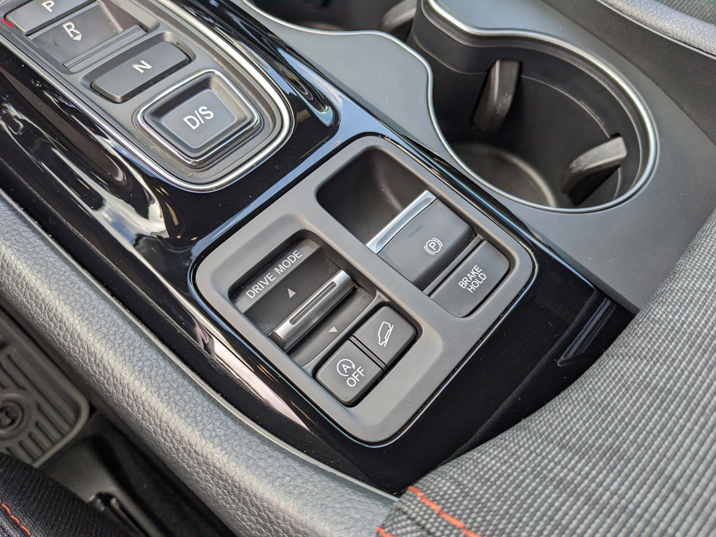 Used 2025 Honda Pilot Sport image 27
