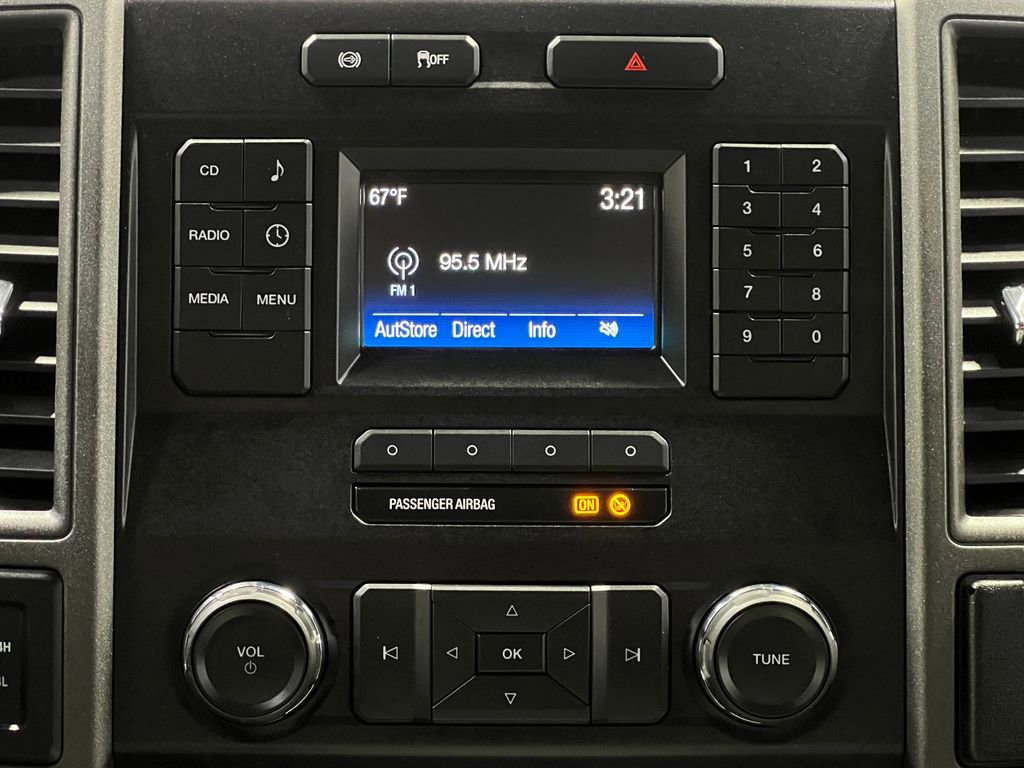 Used 2018 Ford F250 XL w/ Power Equipment Group image 24