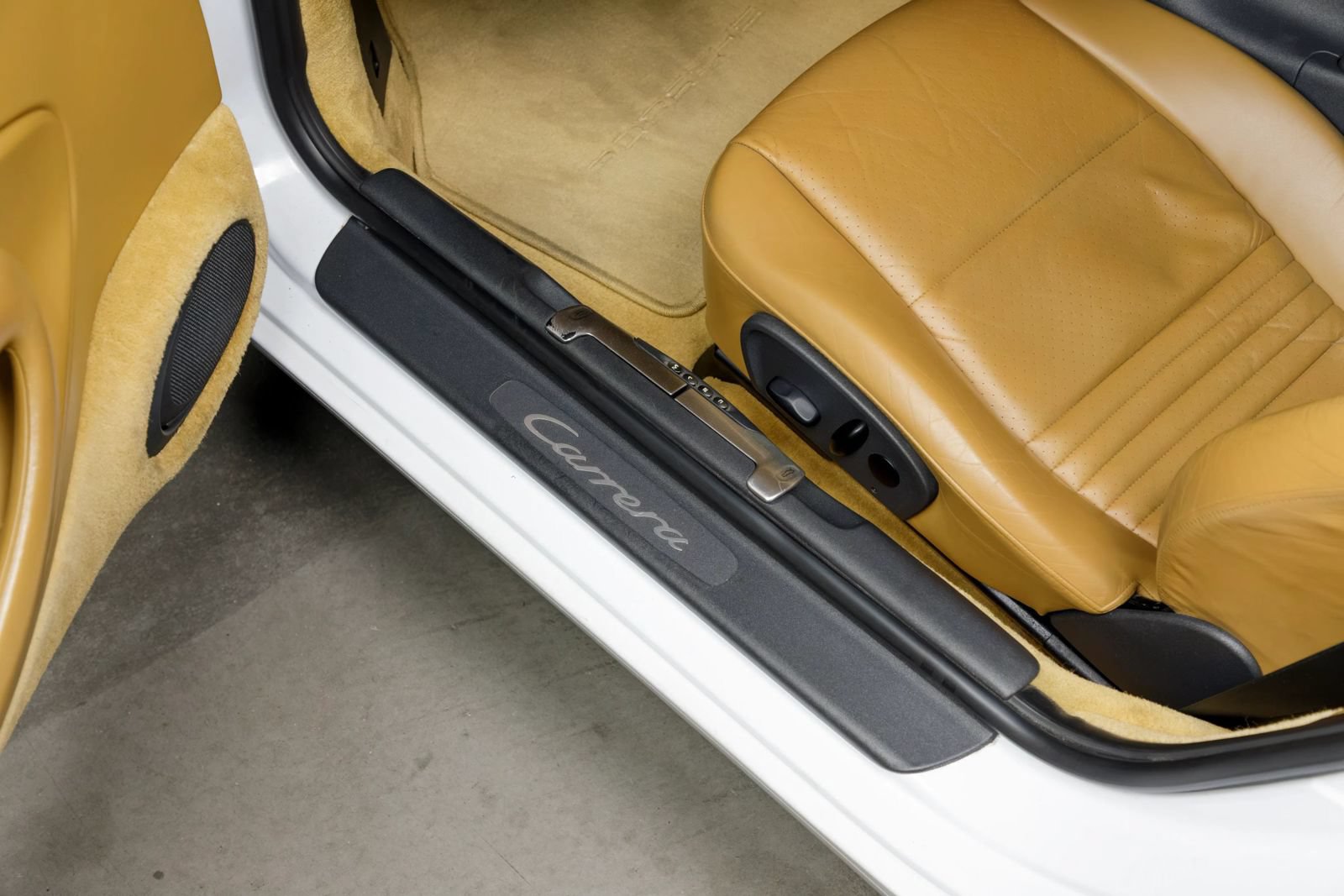 Used 1999 Porsche 911 GT3 RS image 72