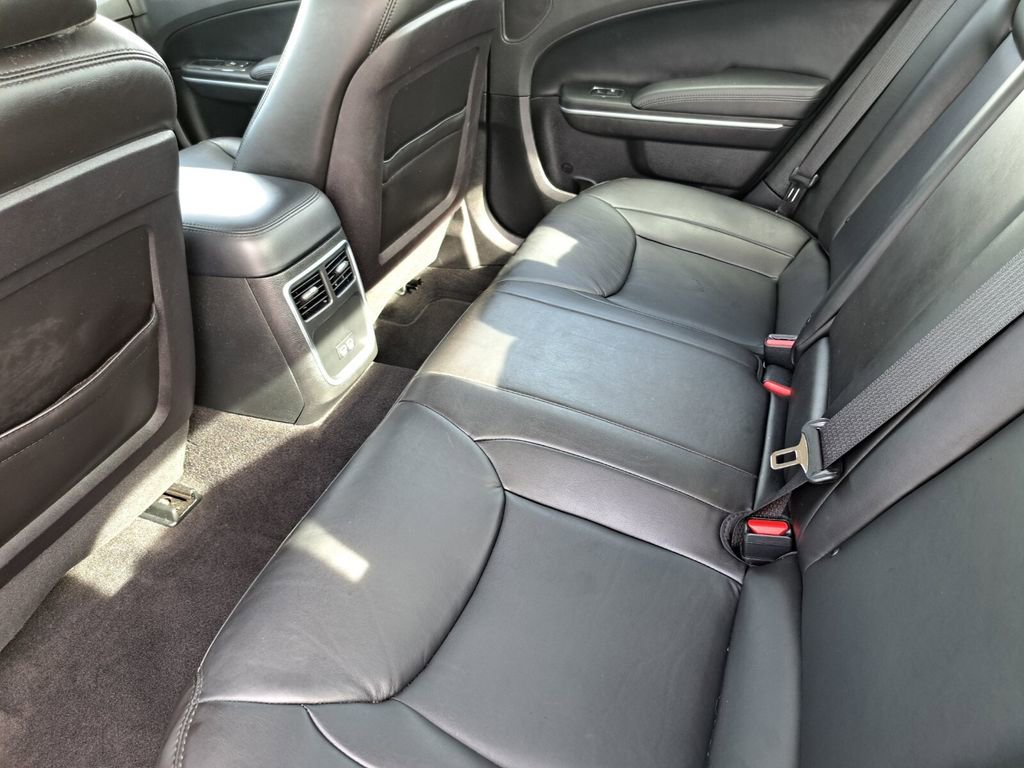 Used 2022 Chrysler 300 Touring L w/ Popular Equipment Group image 20