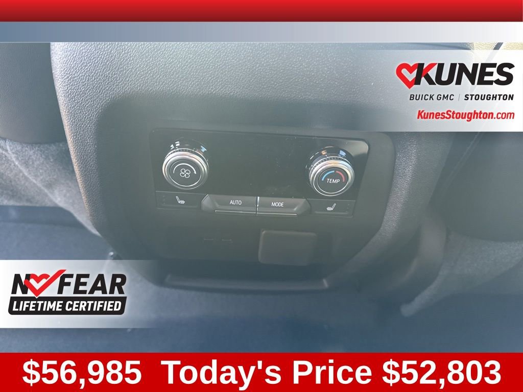 New 2026 GMC Acadia AT4 w/ Luxury Package image 36