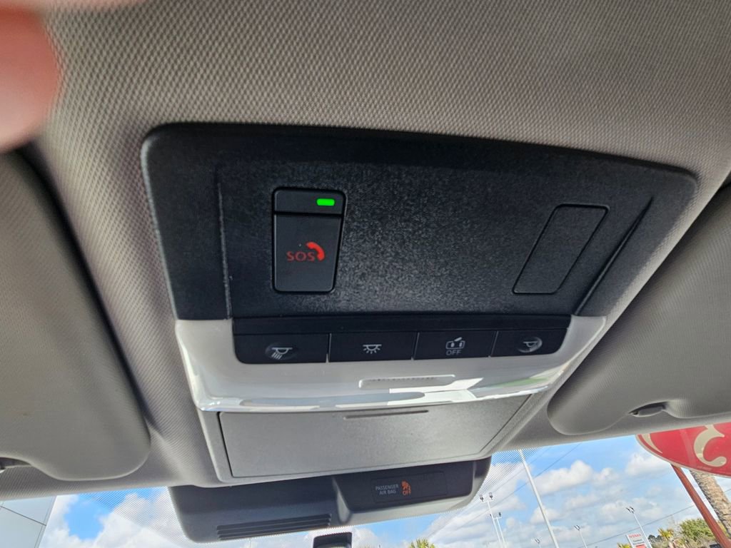 Used 2023 Mitsubishi Outlander SE image 24