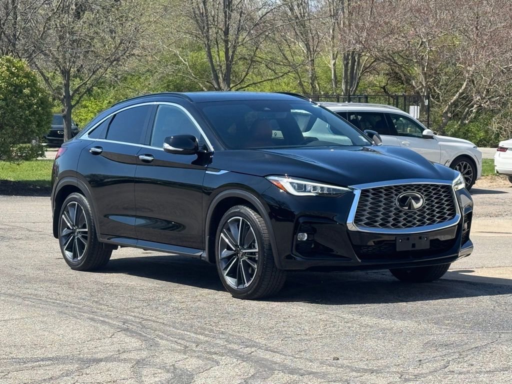 Used 2025 INFINITI QX55 Sensory w/ Lighting Package