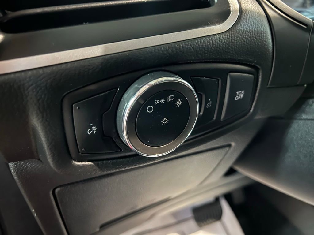 Used 2024 Ford Edge SEL AWD/4WD image 29