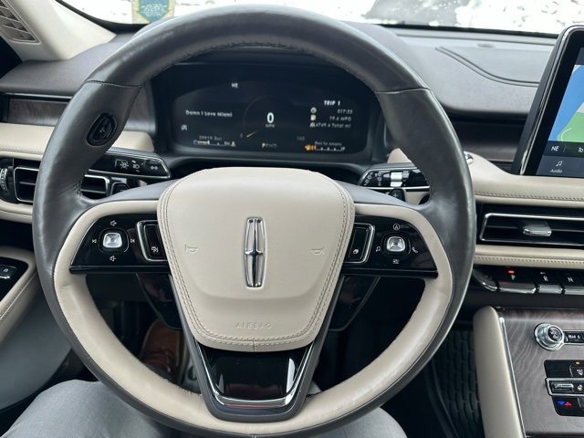 Used 2023 Lincoln Aviator Reserve w/ Equipment Group 201A image 32