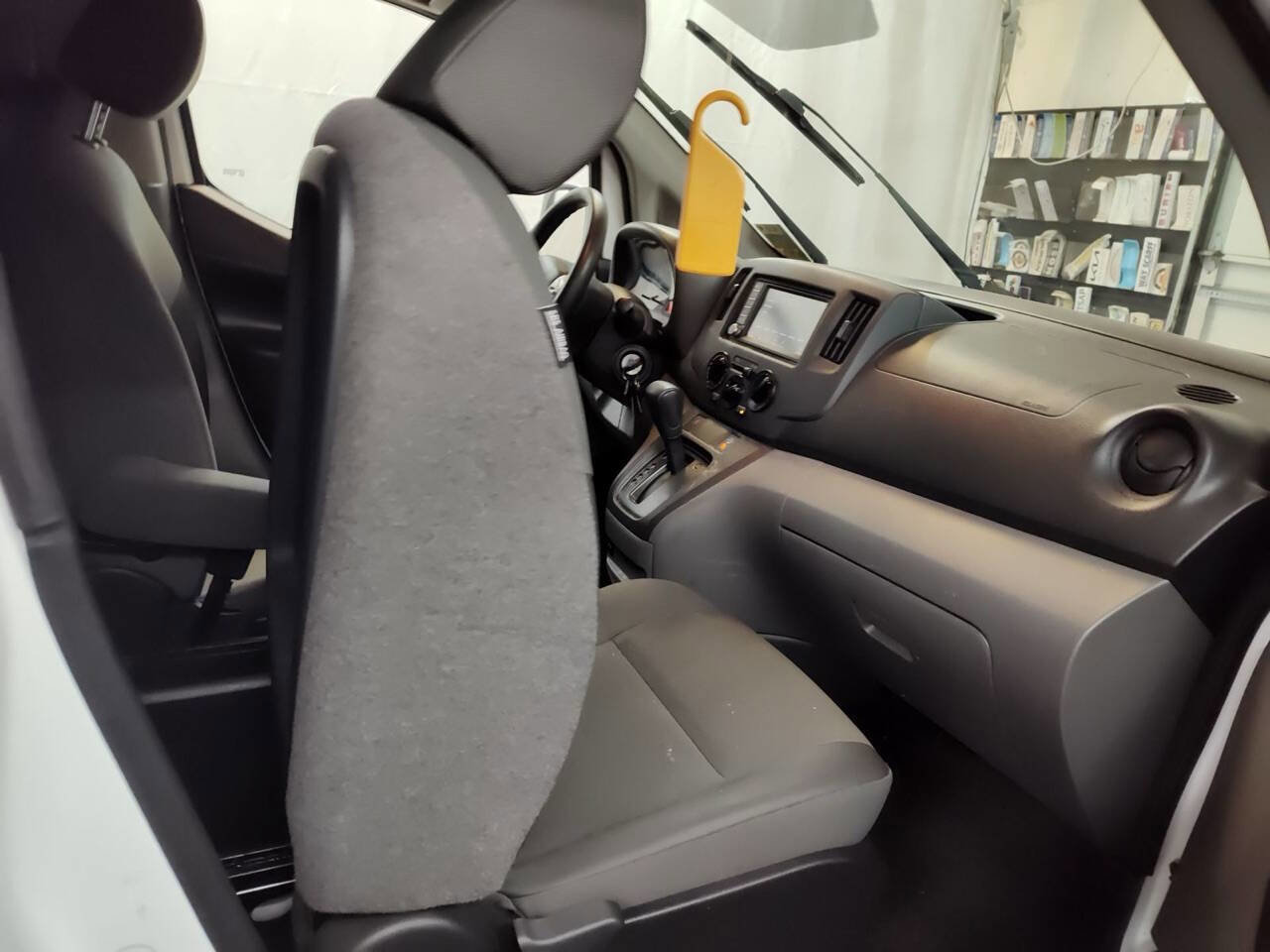 Used 2021 Nissan NV200 SV image 4