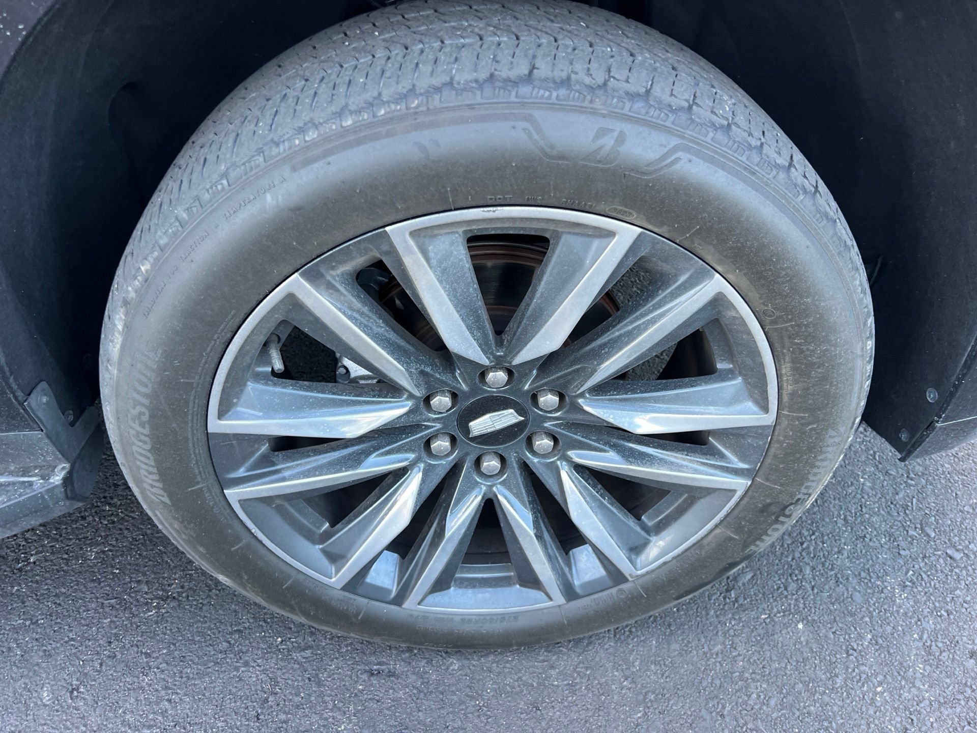 Used 2023 Cadillac Escalade Sport AWD/4WD image 13