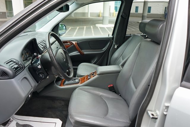 Used 1998 Mercedes-Benz ML 320 4MATIC image 16