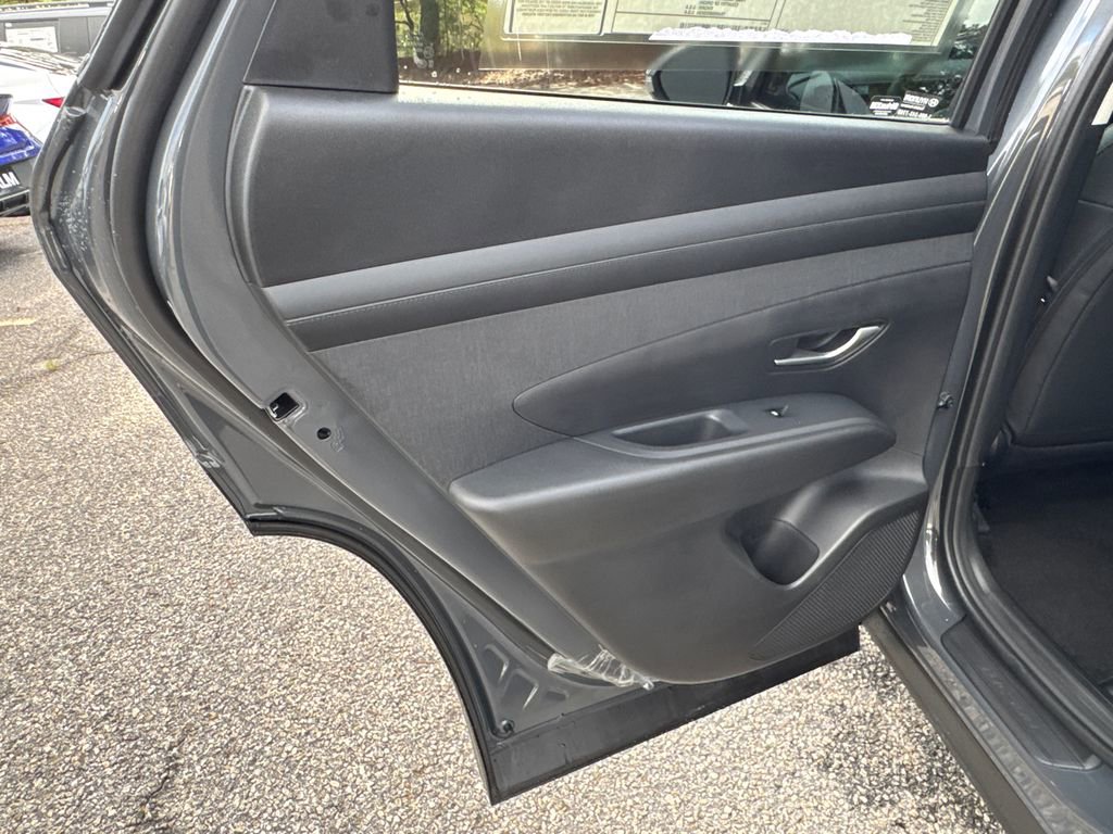 New 2025 Hyundai Tucson SEL image 14