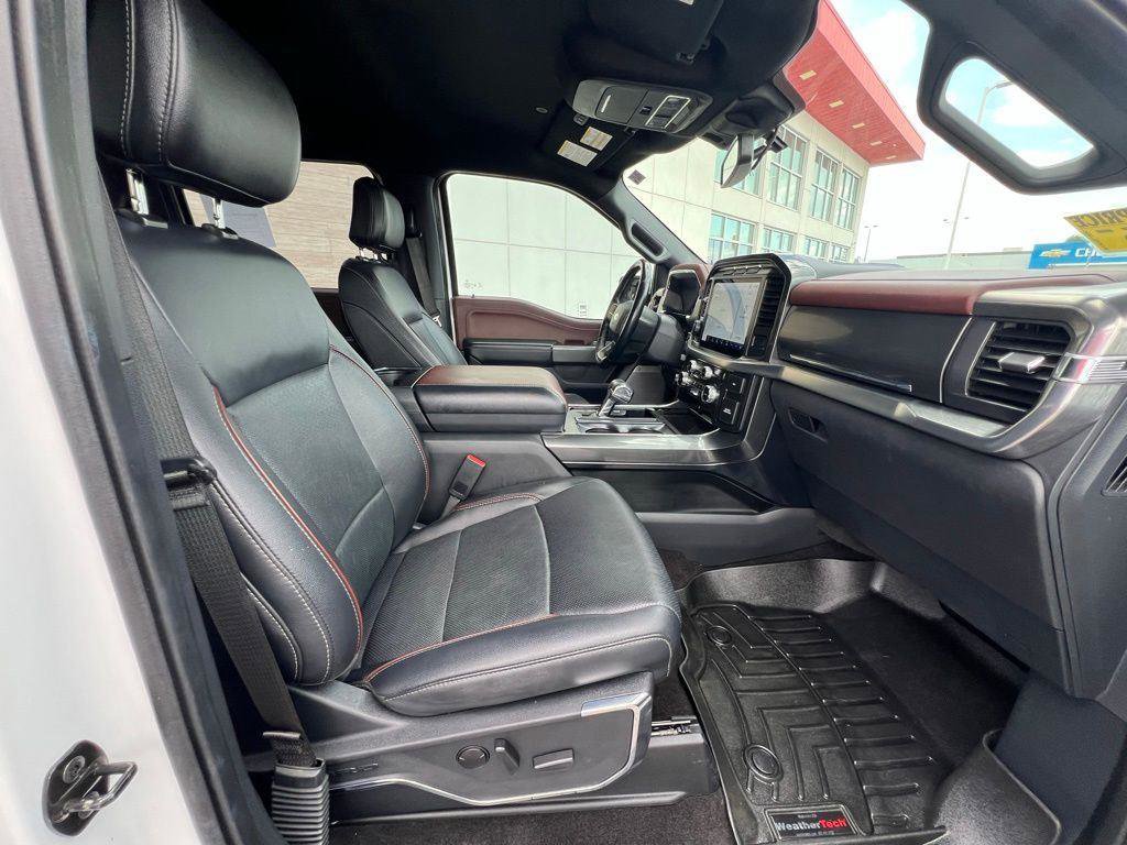 Used 2022 Ford F150 Lariat image 14