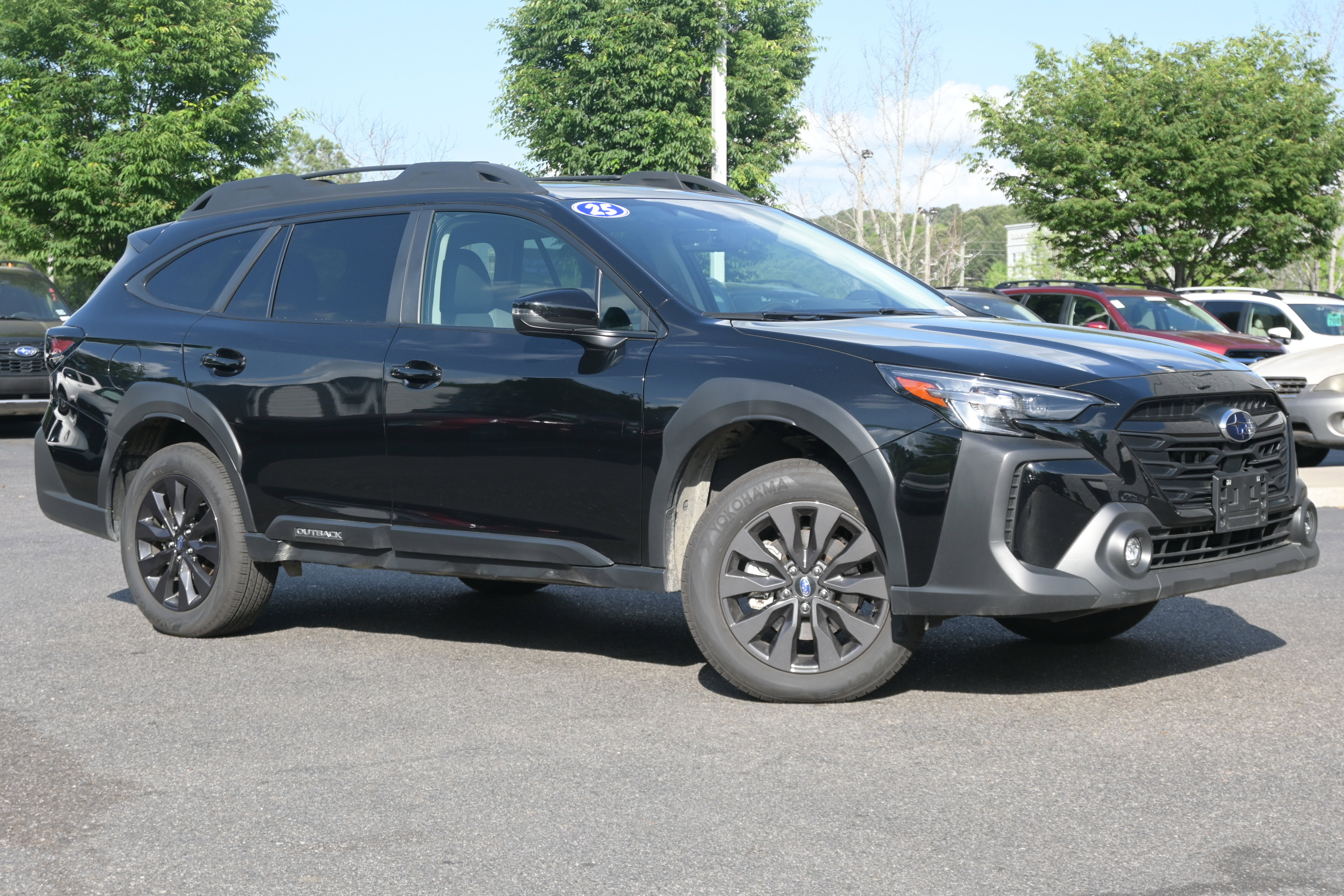 Certified 2025 Subaru Outback Onyx Edition AWD/4WD image 2