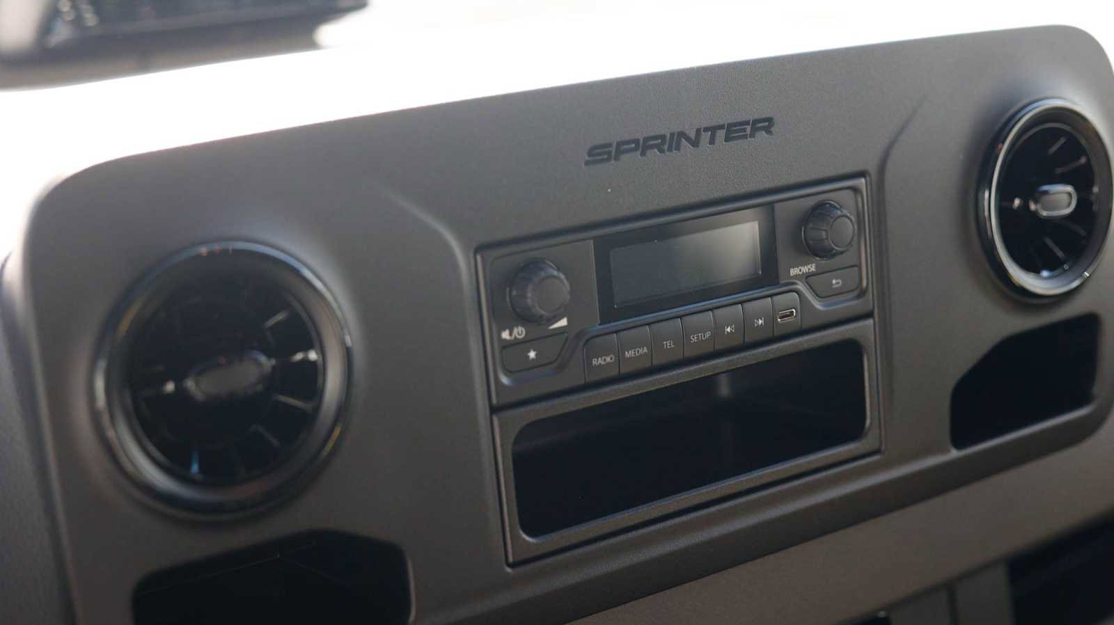 New 2025 Mercedes-Benz Sprinter 2500 image 29