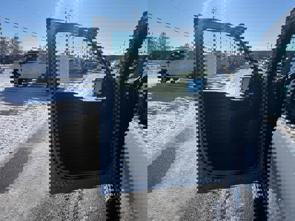 New 2025 Ford F150 Platinum w/ FX4 Off-Road Package image 11