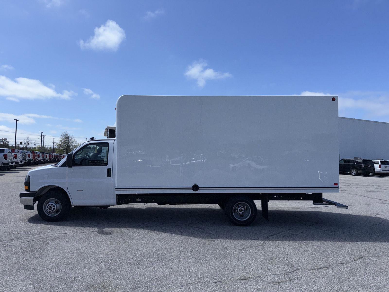 New 2025 GMC Savana 3500 w/ Power Convenience Package image 16