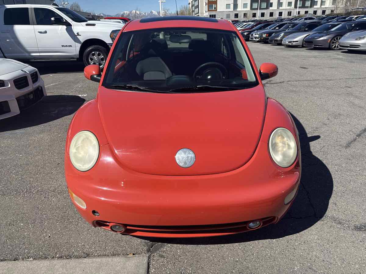 Used 2003 Volkswagen Beetle GLS FWD image 3