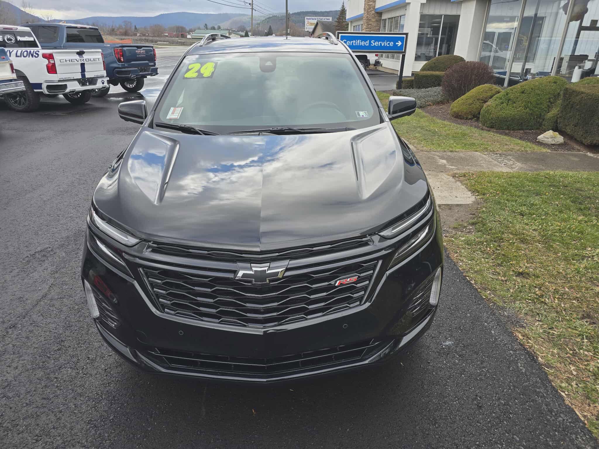 Used 2024 Chevrolet Equinox RS image 8