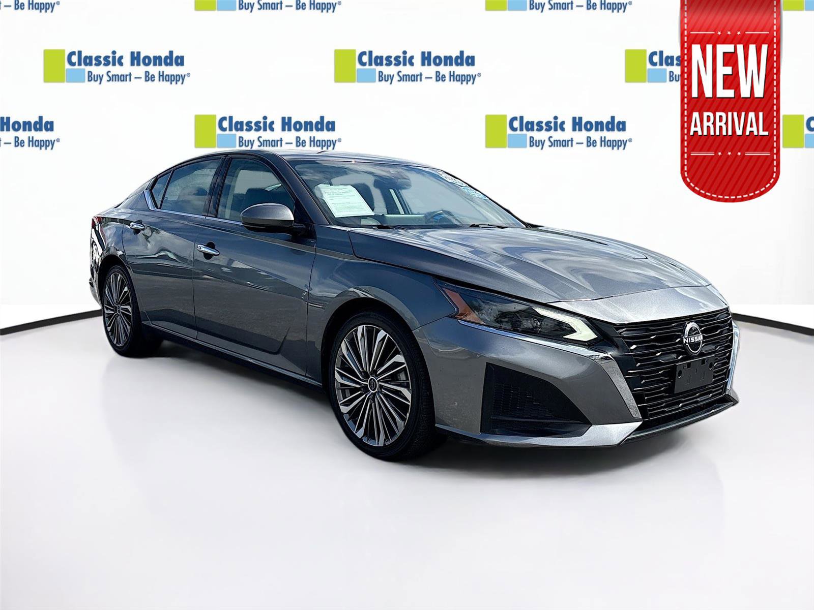 Used 2023 Nissan Altima 2.5 SL