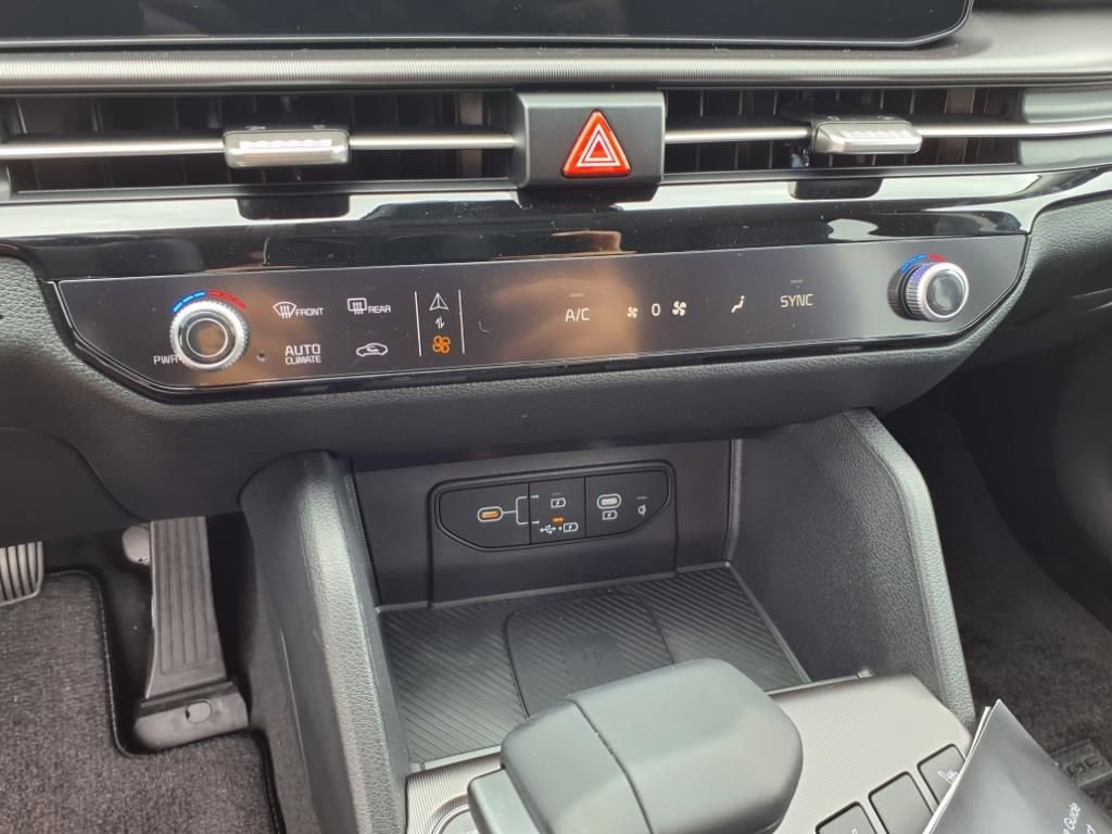 New 2026 Kia Sportage SX image 23