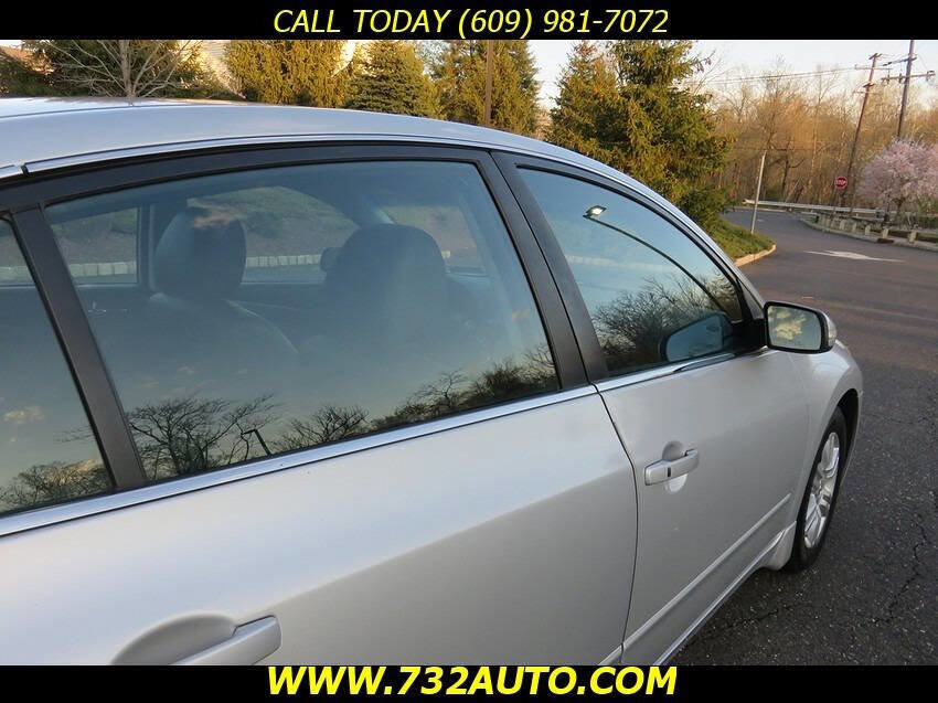 Used 2012 Nissan Altima 2.5 SL w/ 2.5SL Pkg FWD image 22