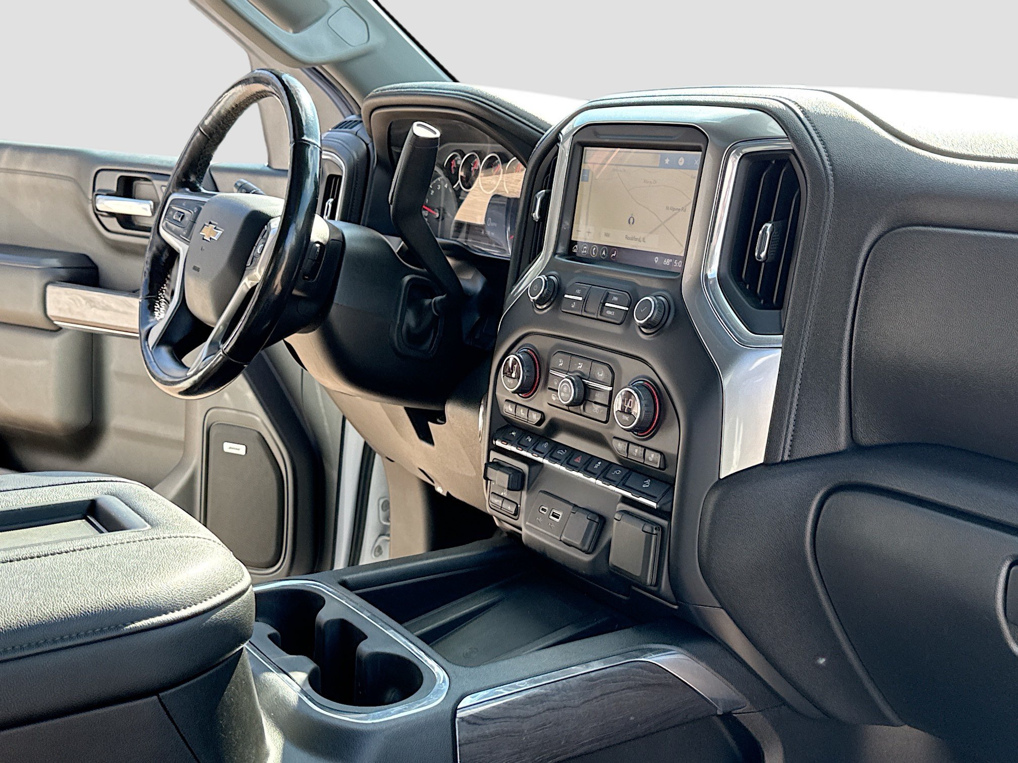 Used 2019 Chevrolet Silverado 1500 LTZ w/ LTZ Premium Package AWD/4WD image 5