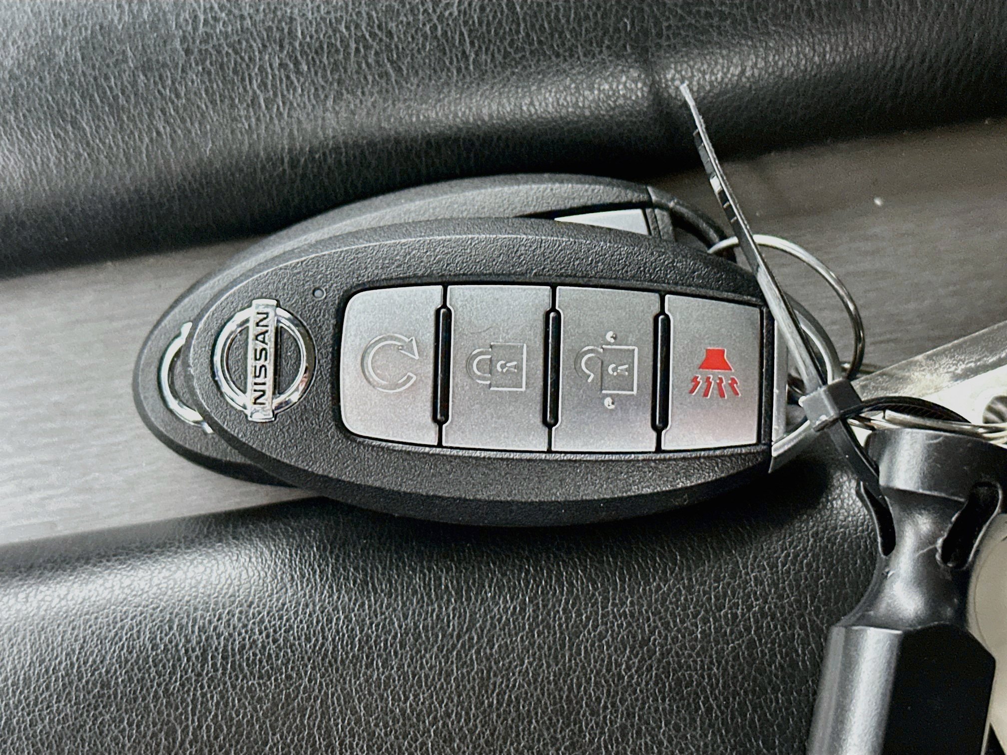 Used 2019 Nissan Murano SV w/ Premium Package FWD image 25