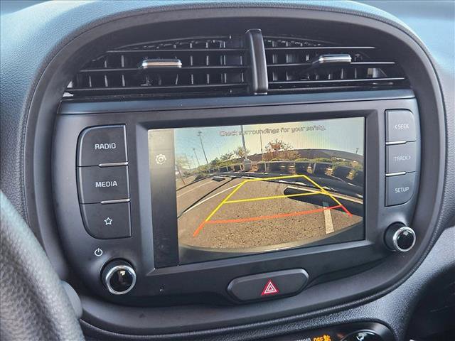 Used 2025 Kia Soul LX w/ LX Technology Package image 13