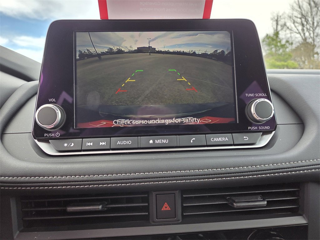 Certified 2025 Nissan Rogue S image 8