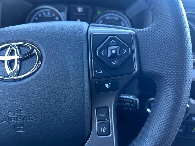Used 2023 Toyota Tacoma TRD Sport w/ Technology Package AWD/4WD image 19