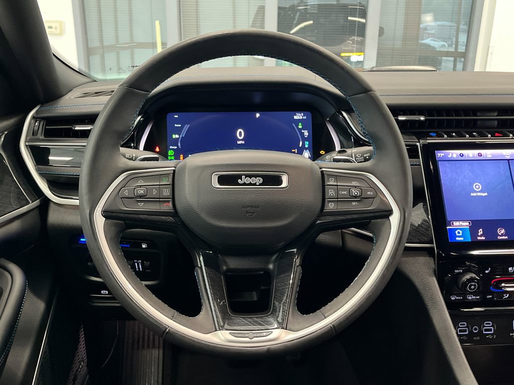 Used 2022 Jeep Grand Cherokee Trailhawk image 20