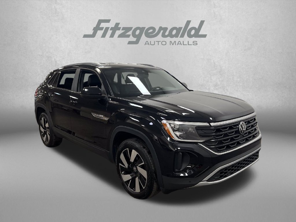 Used 2024 Volkswagen Atlas Cross Sport SE FWD image 8