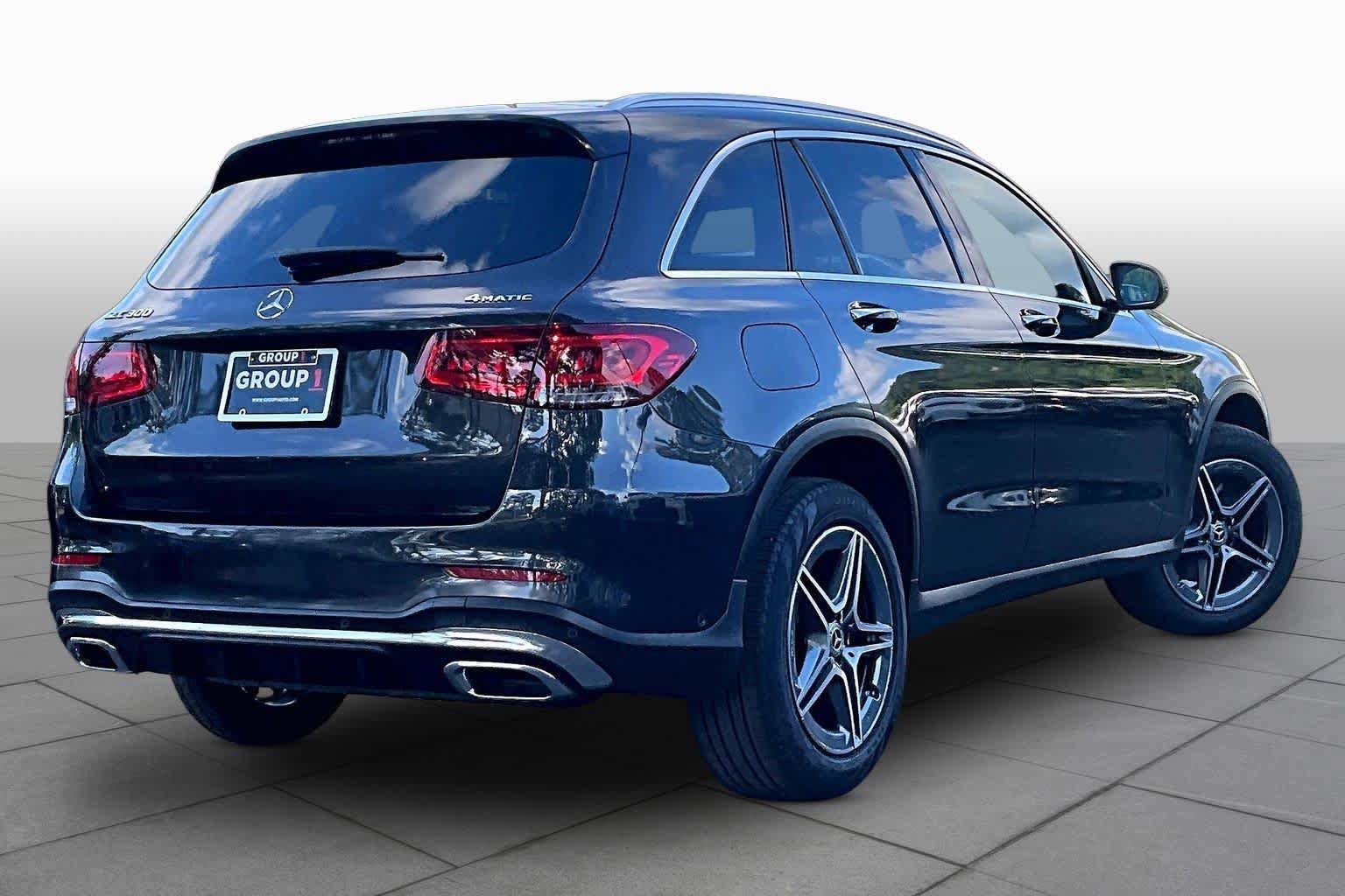 Used 2022 Mercedes-Benz GLC 300 4MATIC image 11