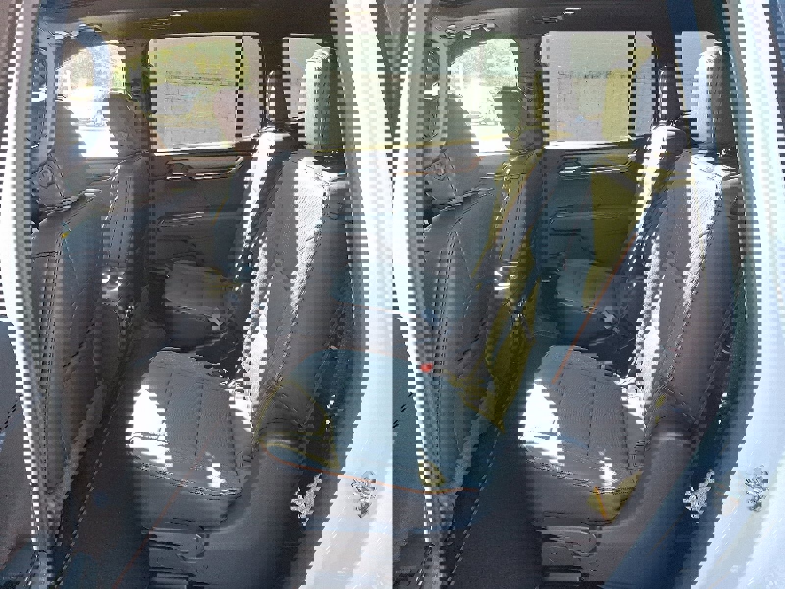 New 2026 GMC Acadia AT4 w/ Luxury Package image 5