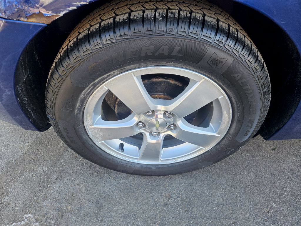 Used 2013 Chevrolet Cruze LT FWD image 20