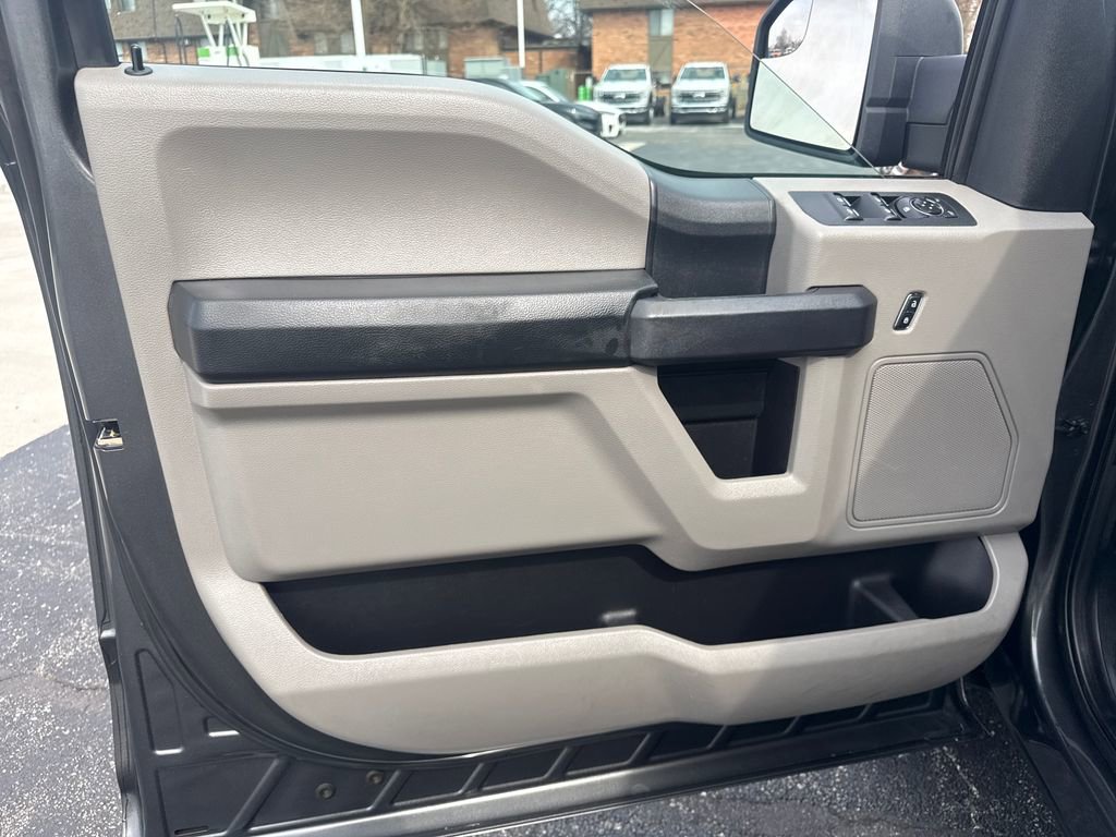 Used 2020 Ford F150 XL w/ Equipment Group 101A Mid AWD/4WD image 30