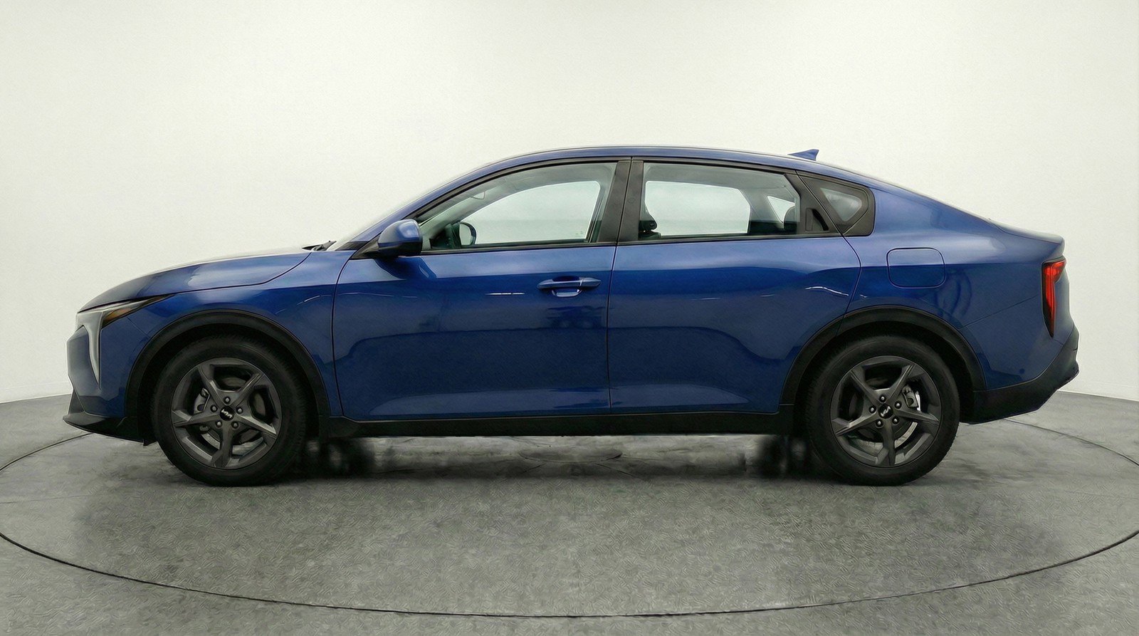 Used 2025 Kia K4 FWD image 5