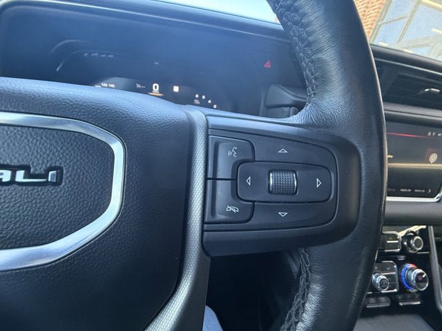 Used 2022 GMC Yukon Denali AWD/4WD image 27