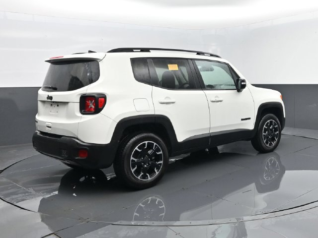 Used 2023 Jeep Renegade Latitude AWD/4WD image 21