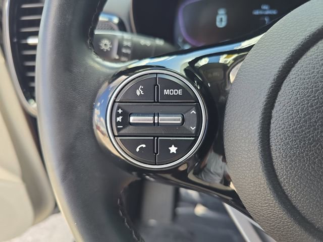 Used 2024 Kia Soul EX image 25