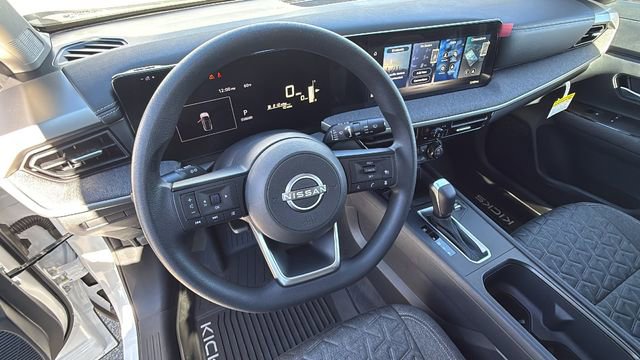 New 2026 Nissan Kicks SV w/ SV Premium Package image 10