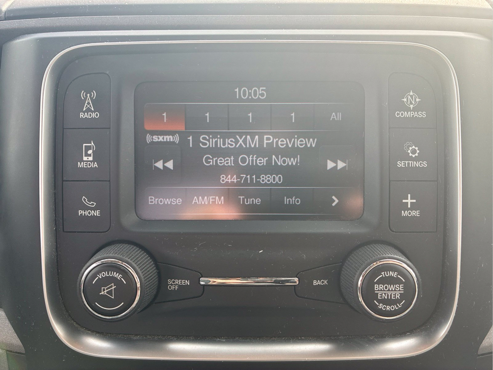 Certified 2017 RAM 1500 Express AWD/4WD image 27