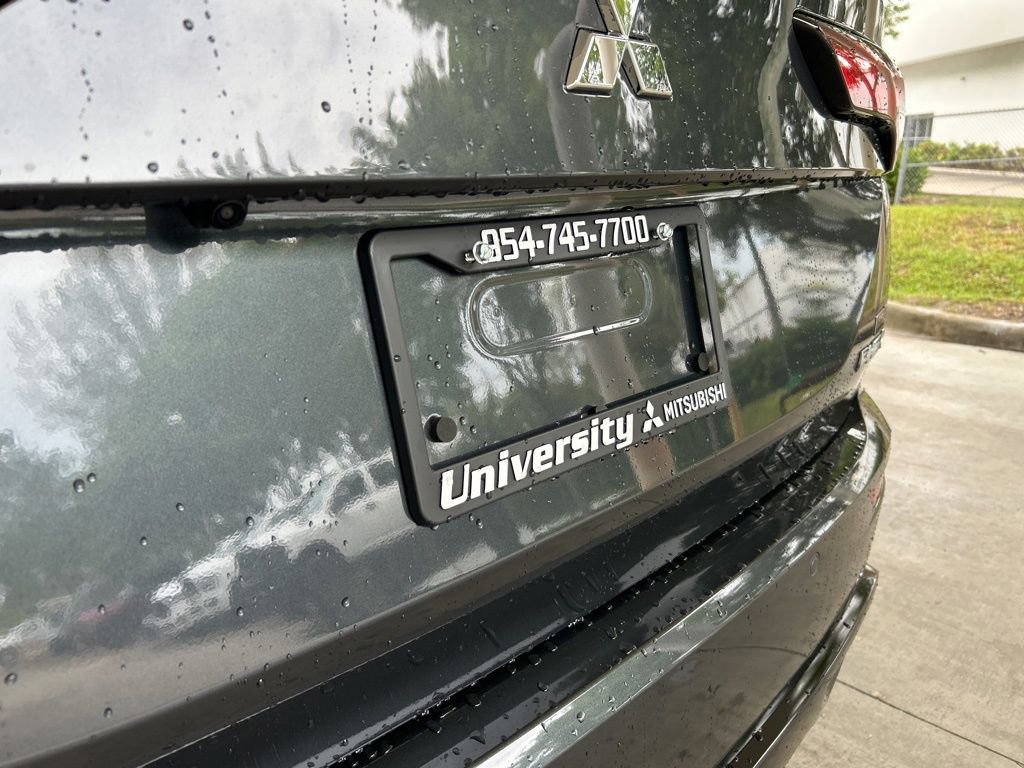 New 2025 Mitsubishi Outlander SEL Black Edition image 21