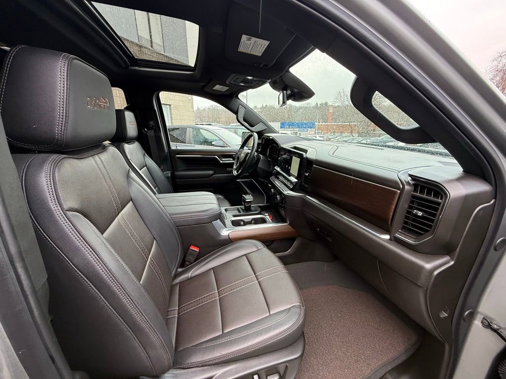 Used 2024 Chevrolet Silverado 1500 High Country image 20
