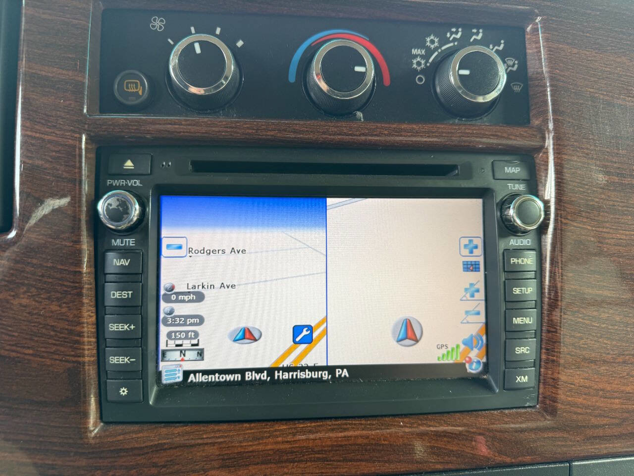 Used 2011 Chevrolet Express 1500 AWD image 21